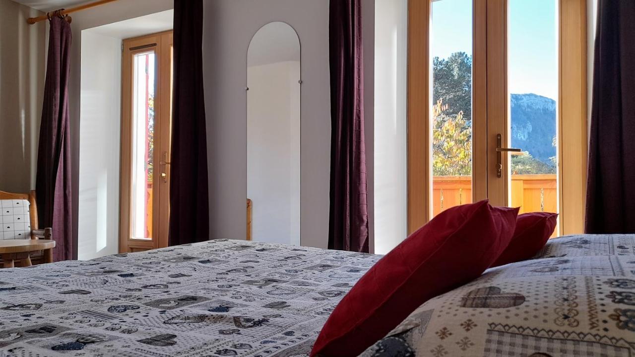 Hotel Bellier La Chapelle-en-Vercors Exterior photo