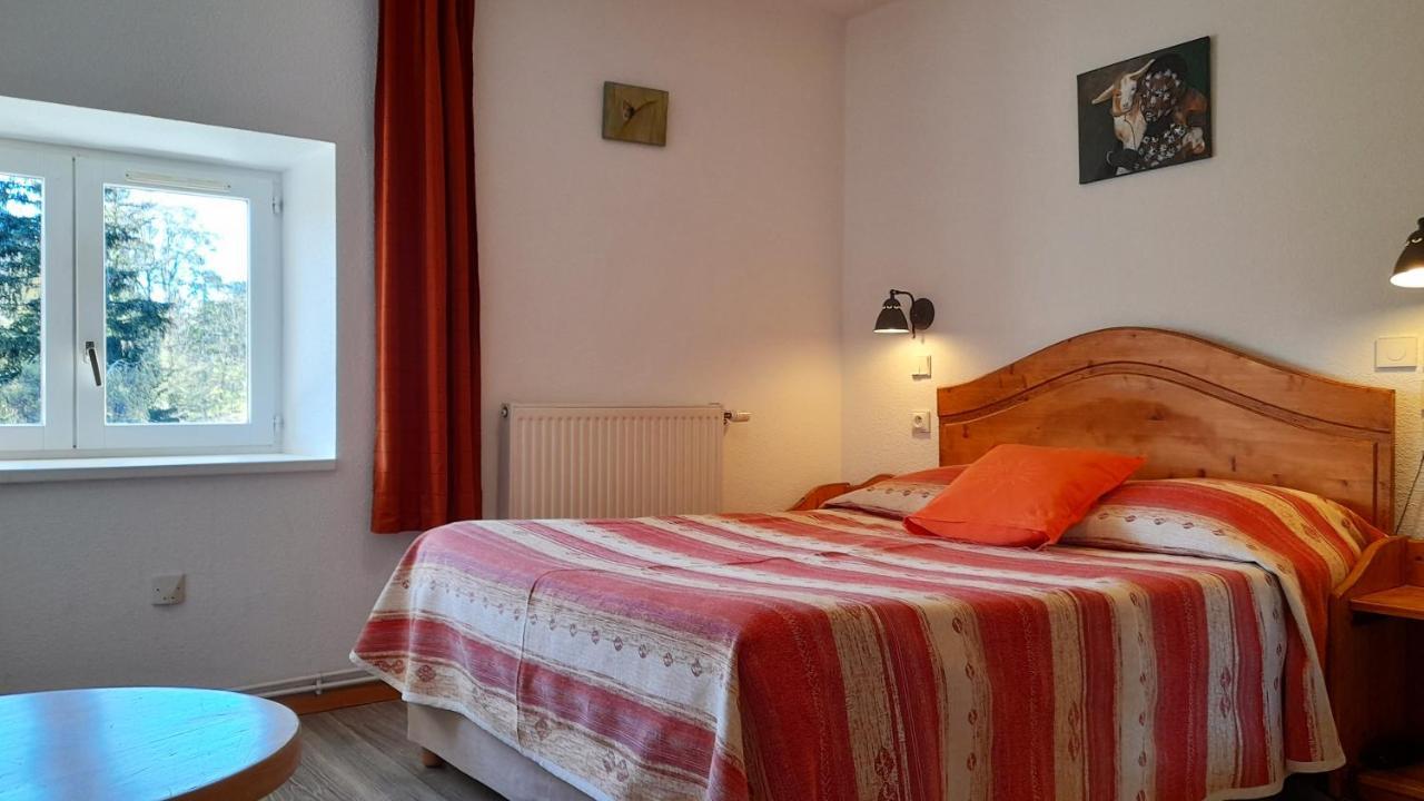 Hotel Bellier La Chapelle-en-Vercors Exterior photo